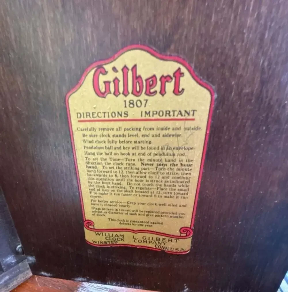 Vintage William L. Gilbert Clock Company Tambour Mantel Clock see description